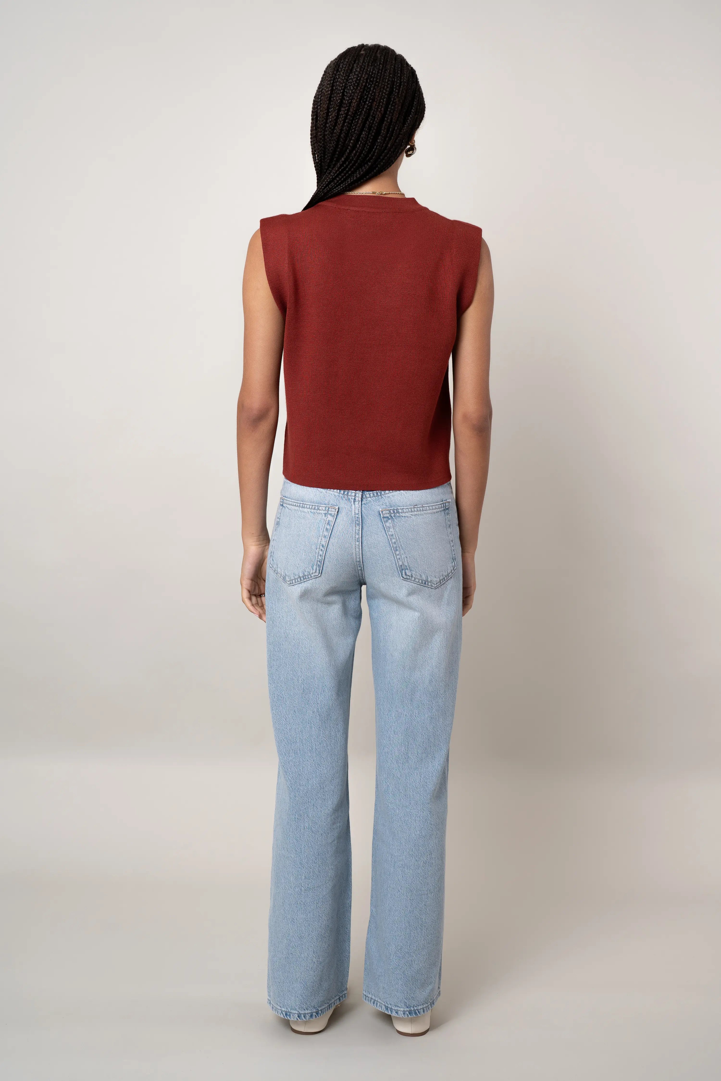 The Sleeveless Crewneck Top