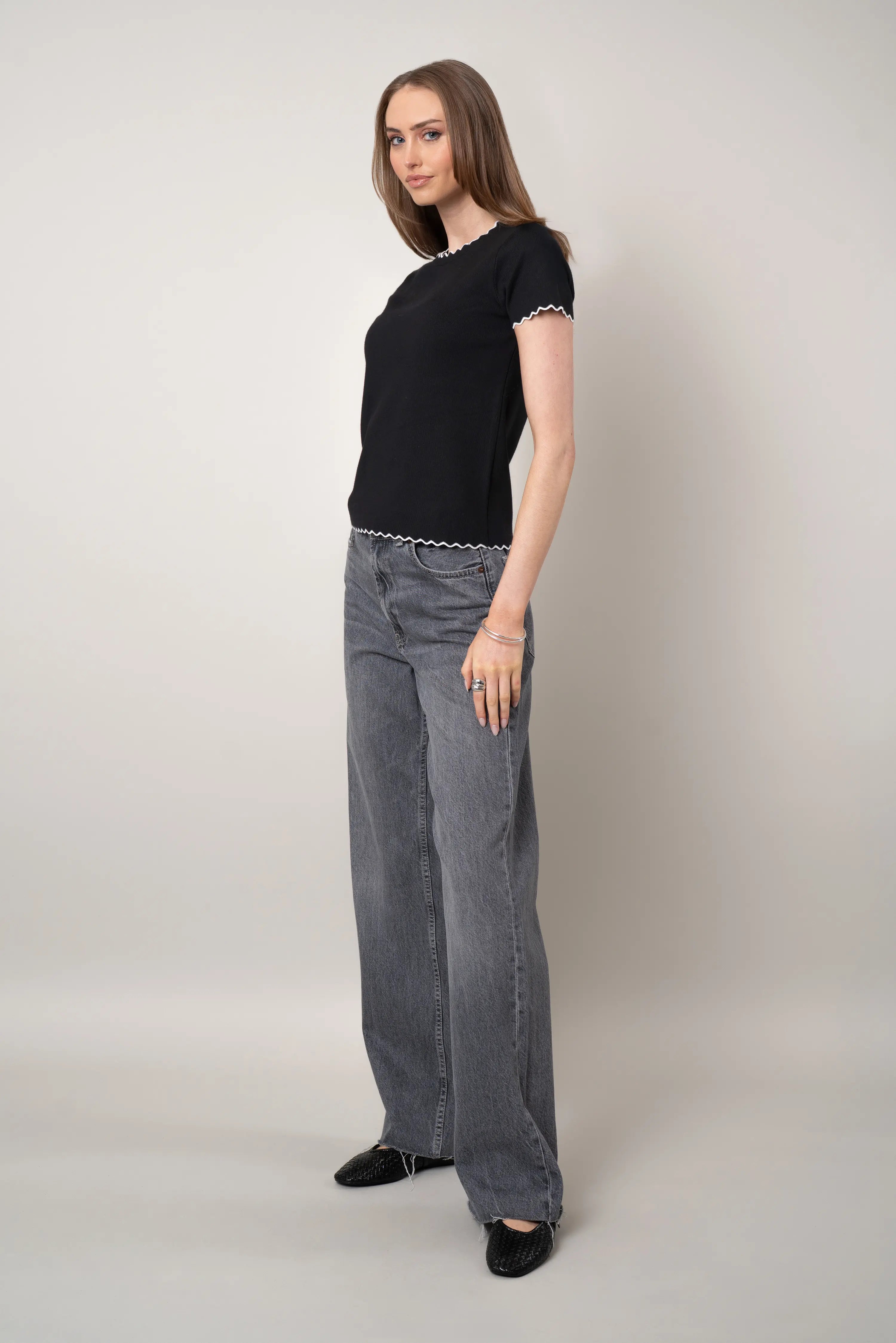 The Scallop Edge Tee