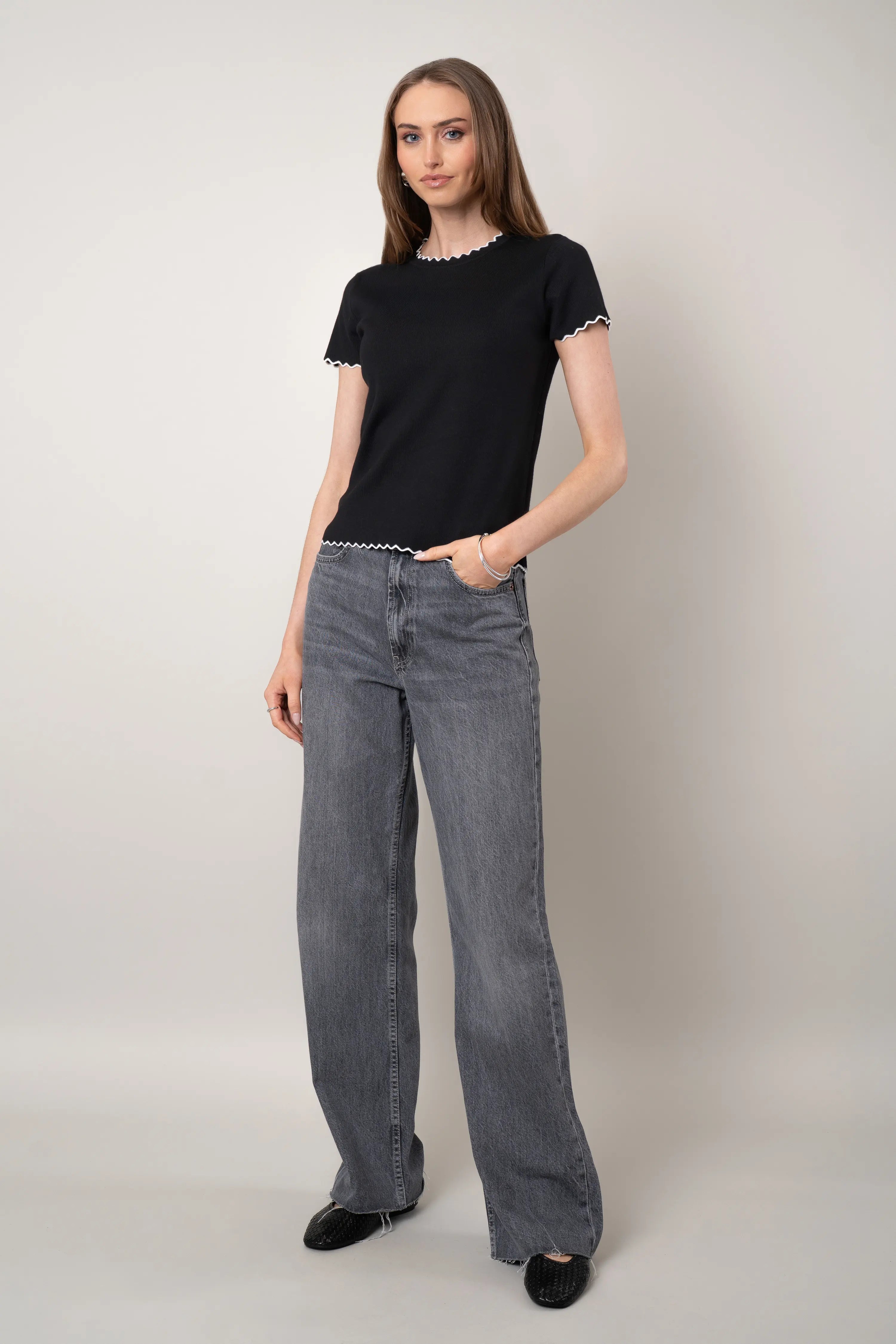 The Scallop Edge Tee