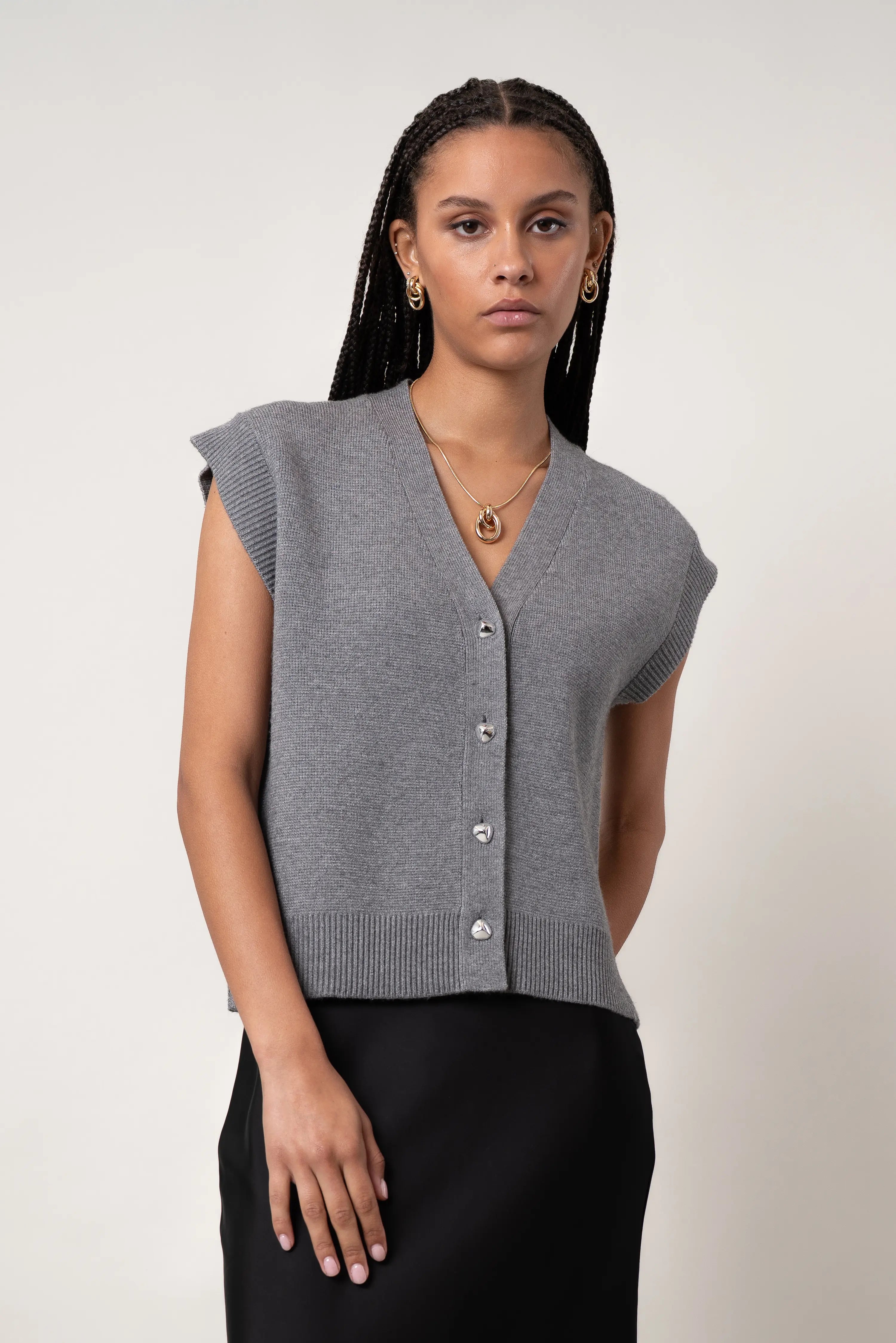 The Sleeveless Button Cardigan