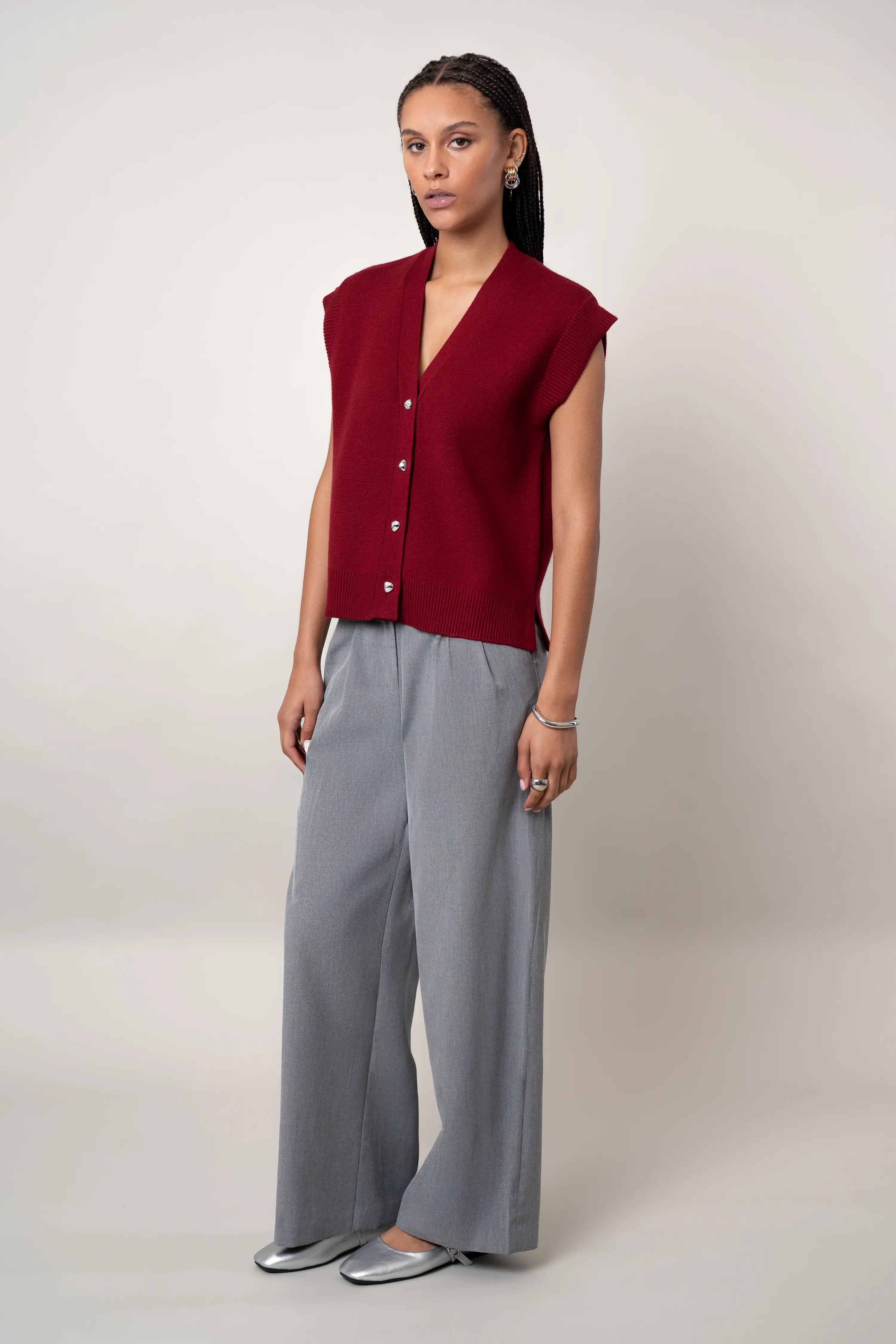 The Sleeveless Button Cardigan