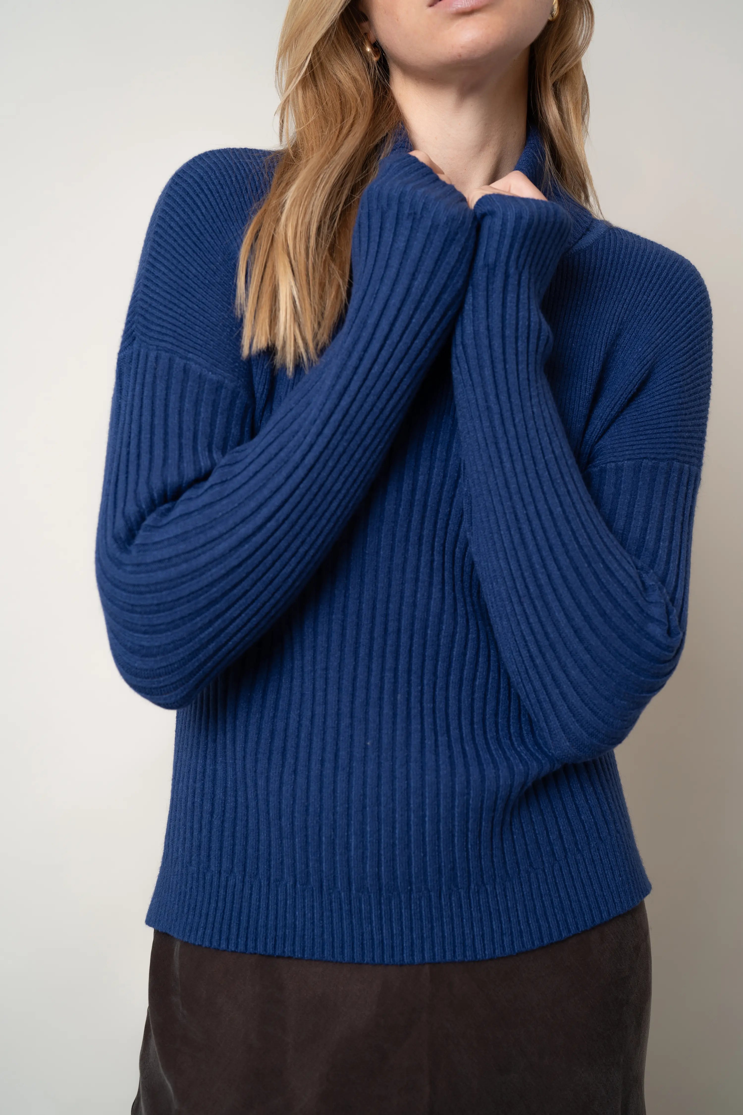 The Ribbed Mockneck