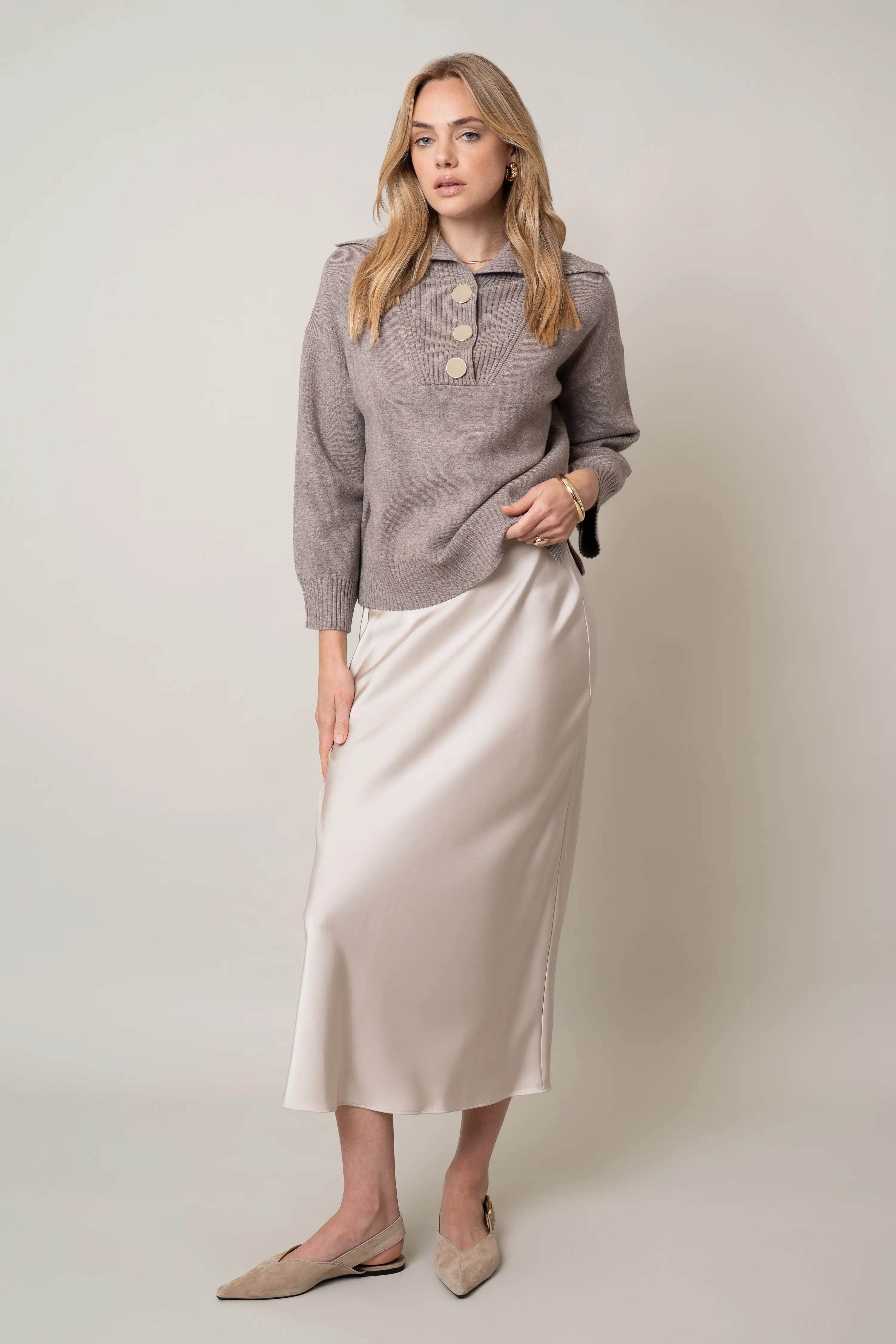 The Button Collar Pullover