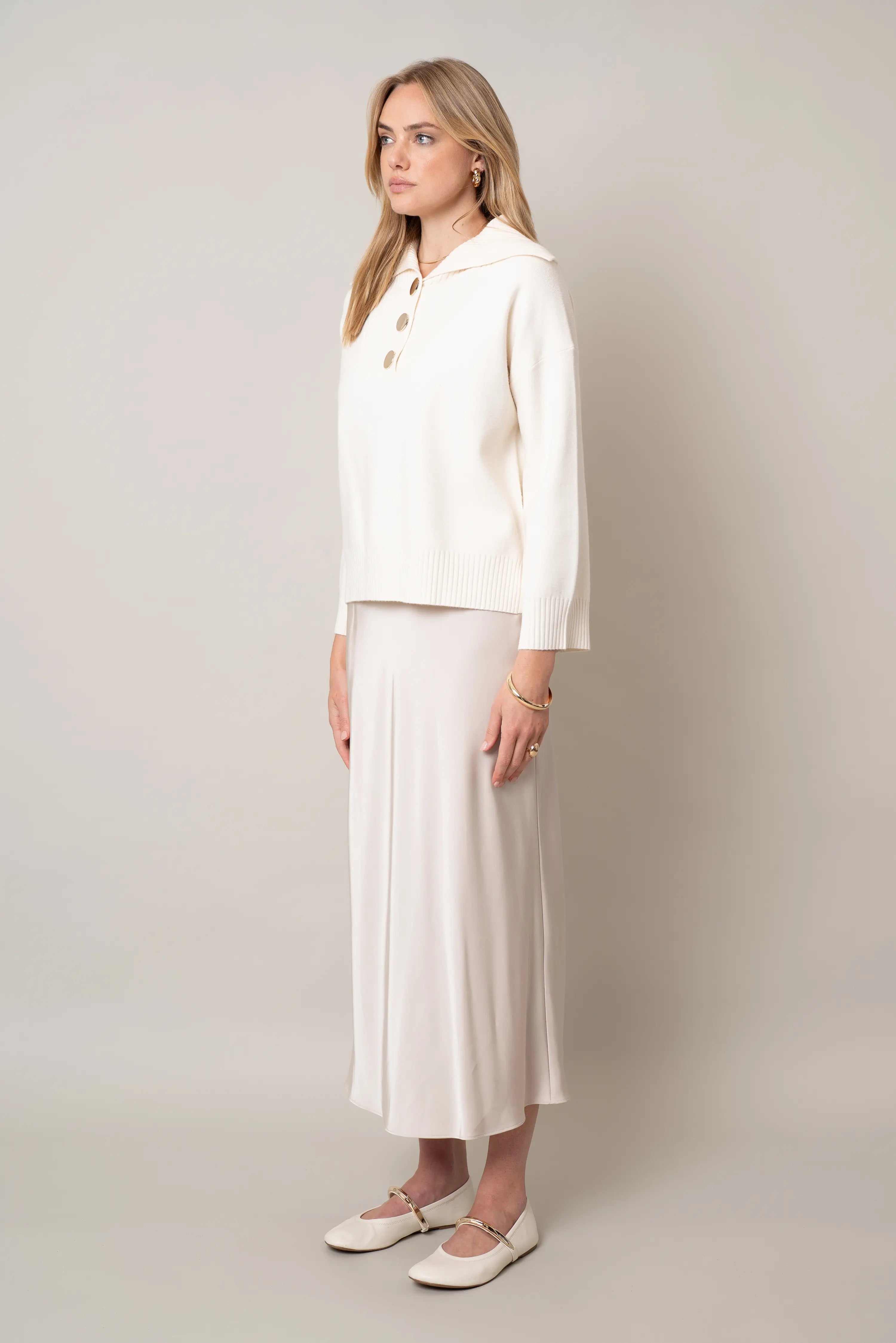 The Button Collar Pullover