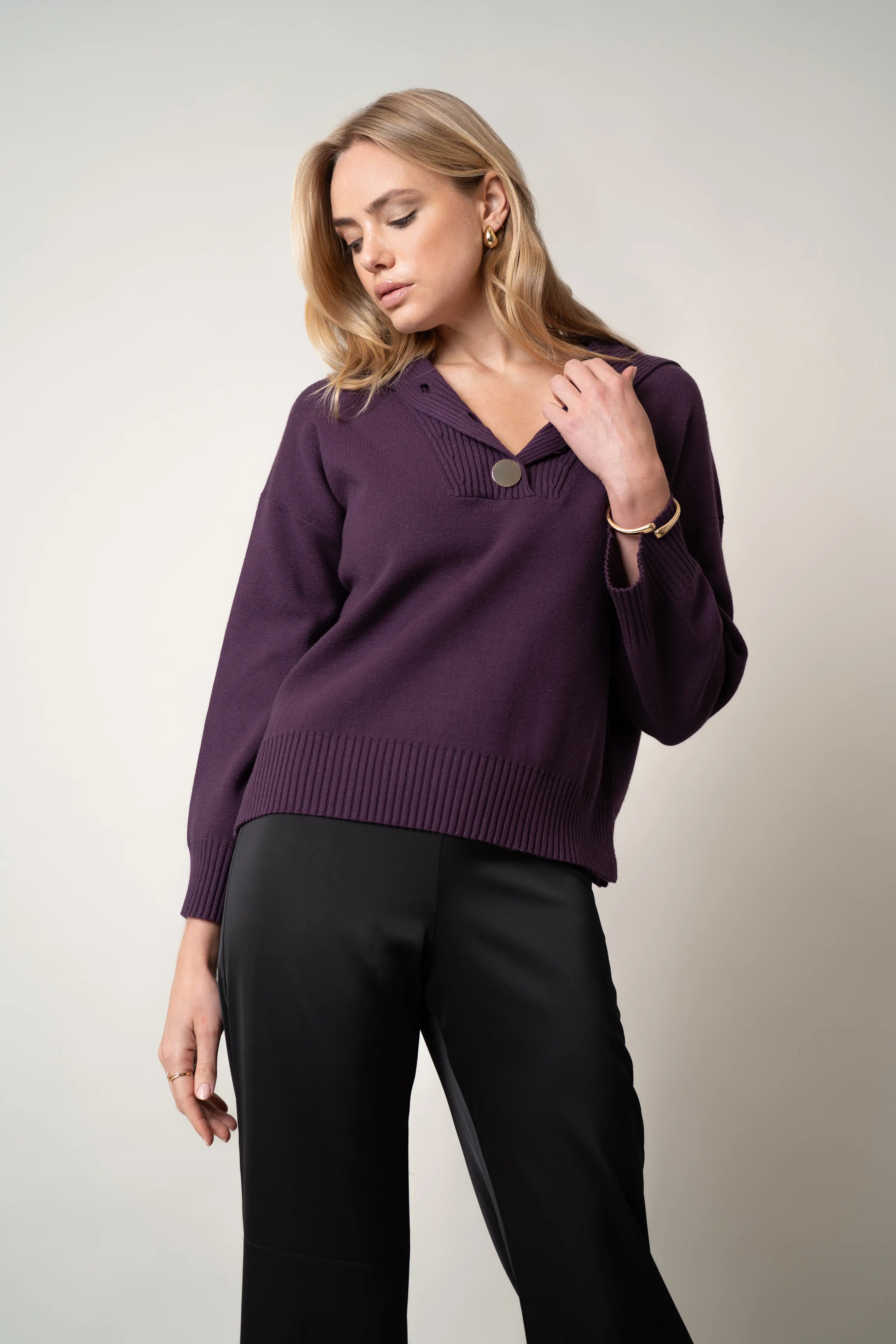 The Button Collar Pullover