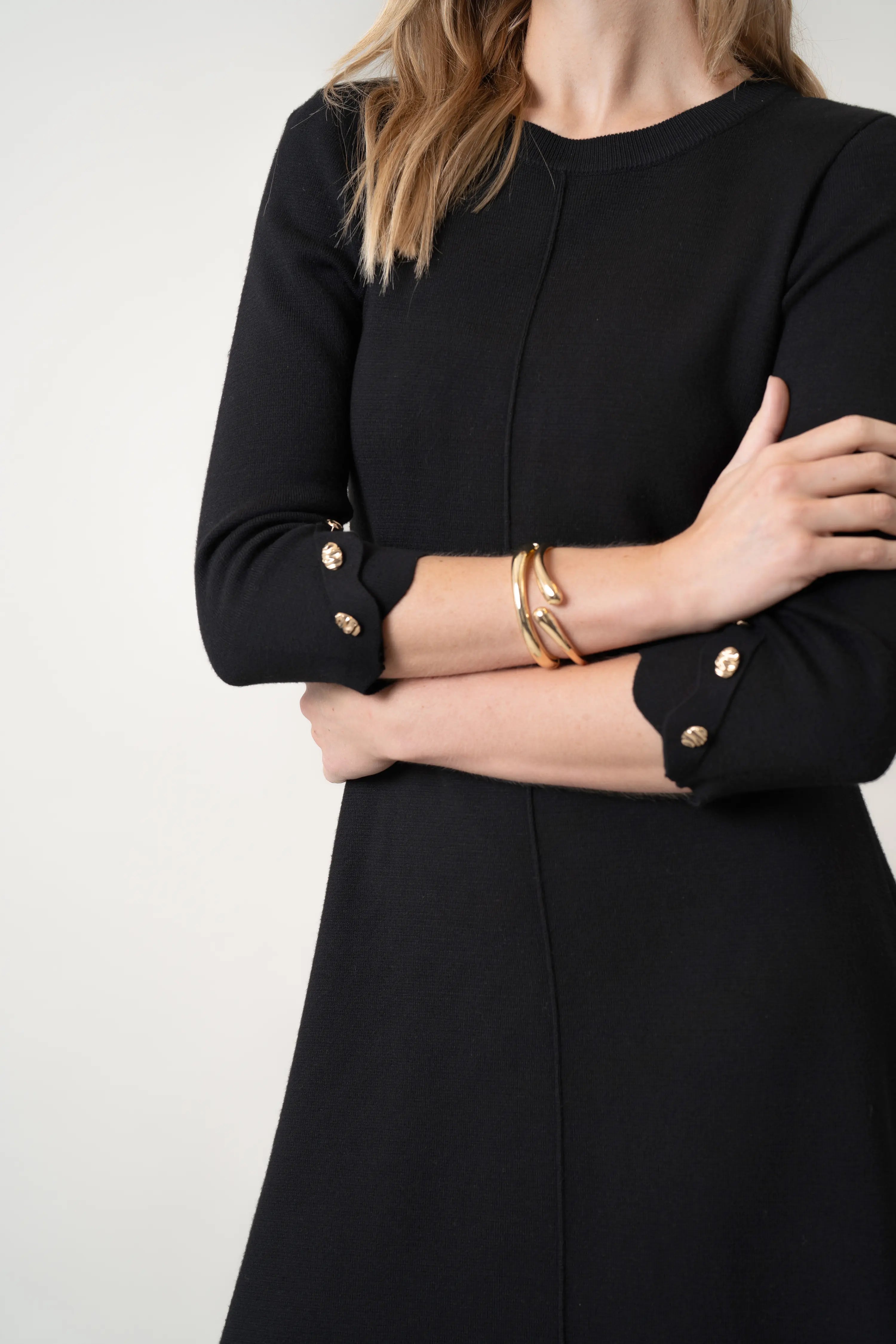 The Scalloped Hem Knit Dress