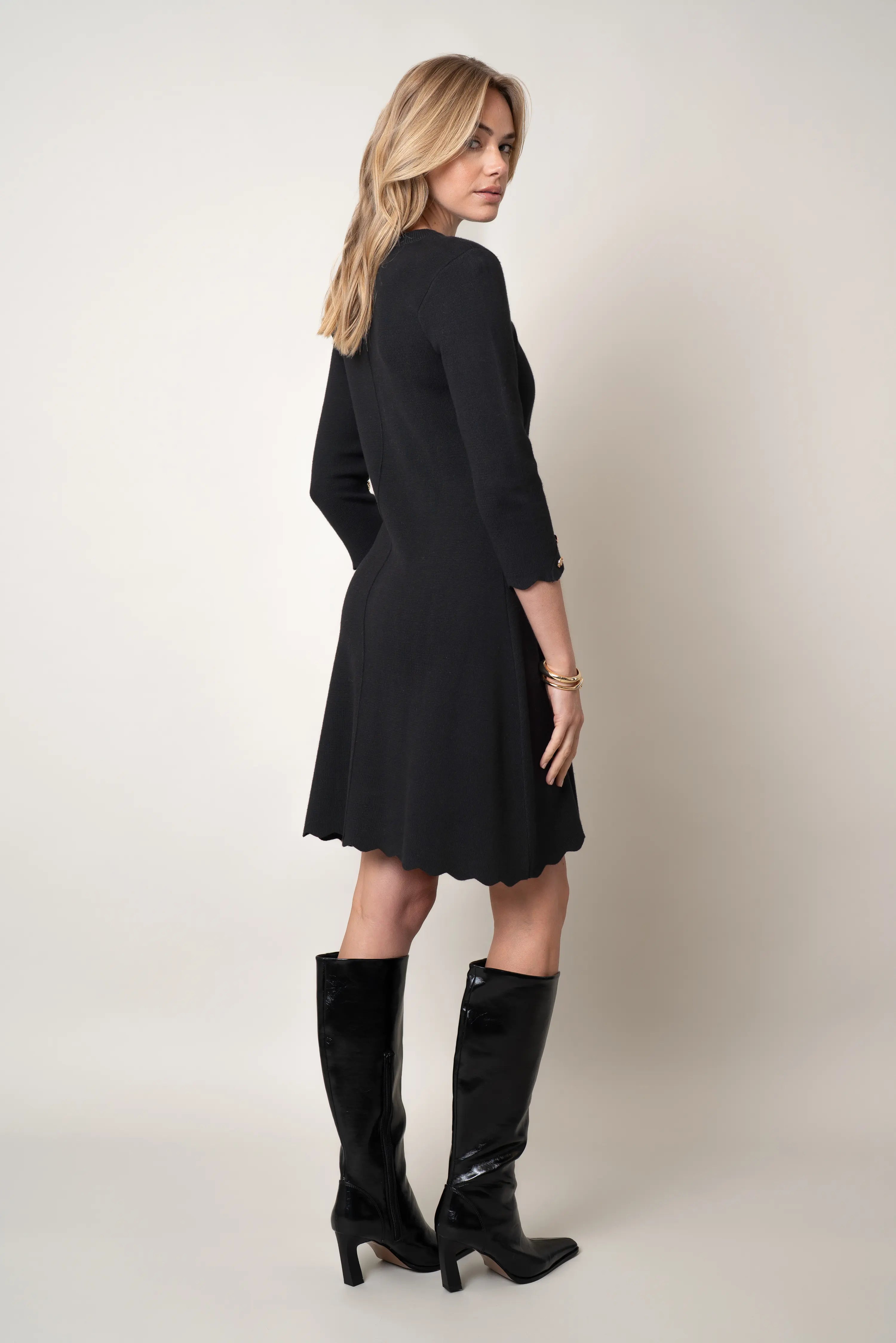 The Scalloped Hem Knit Dress