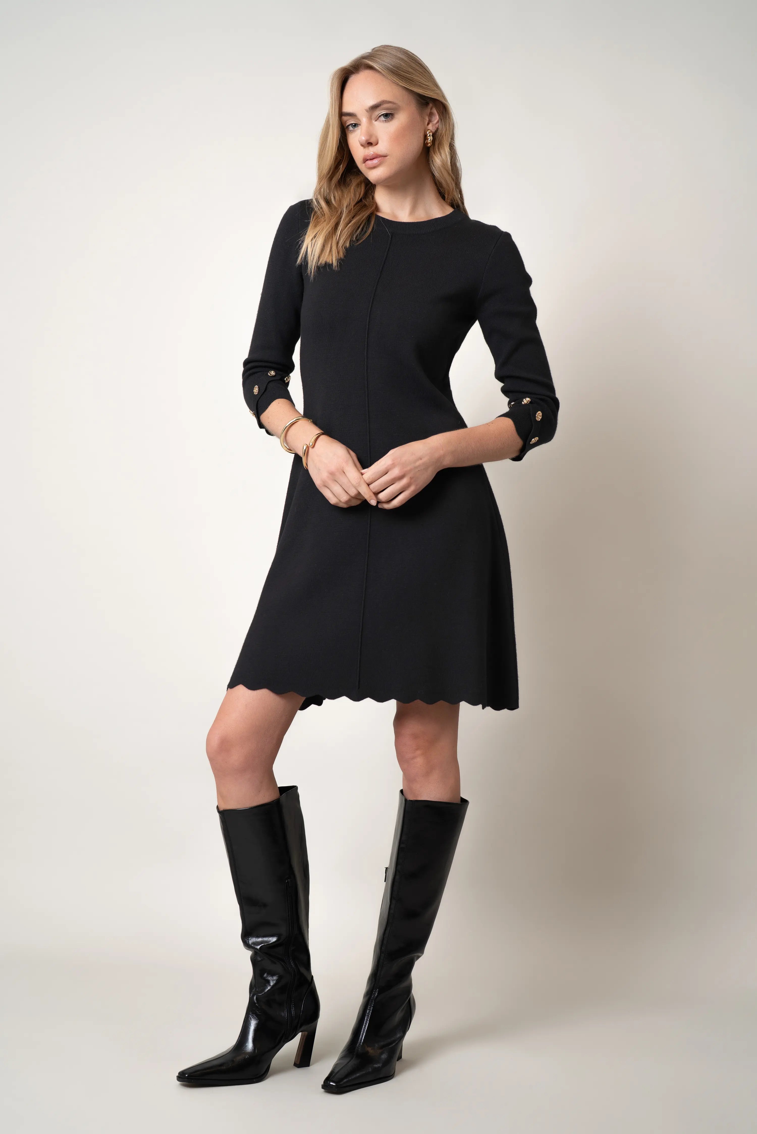The Scalloped Hem Knit Dress