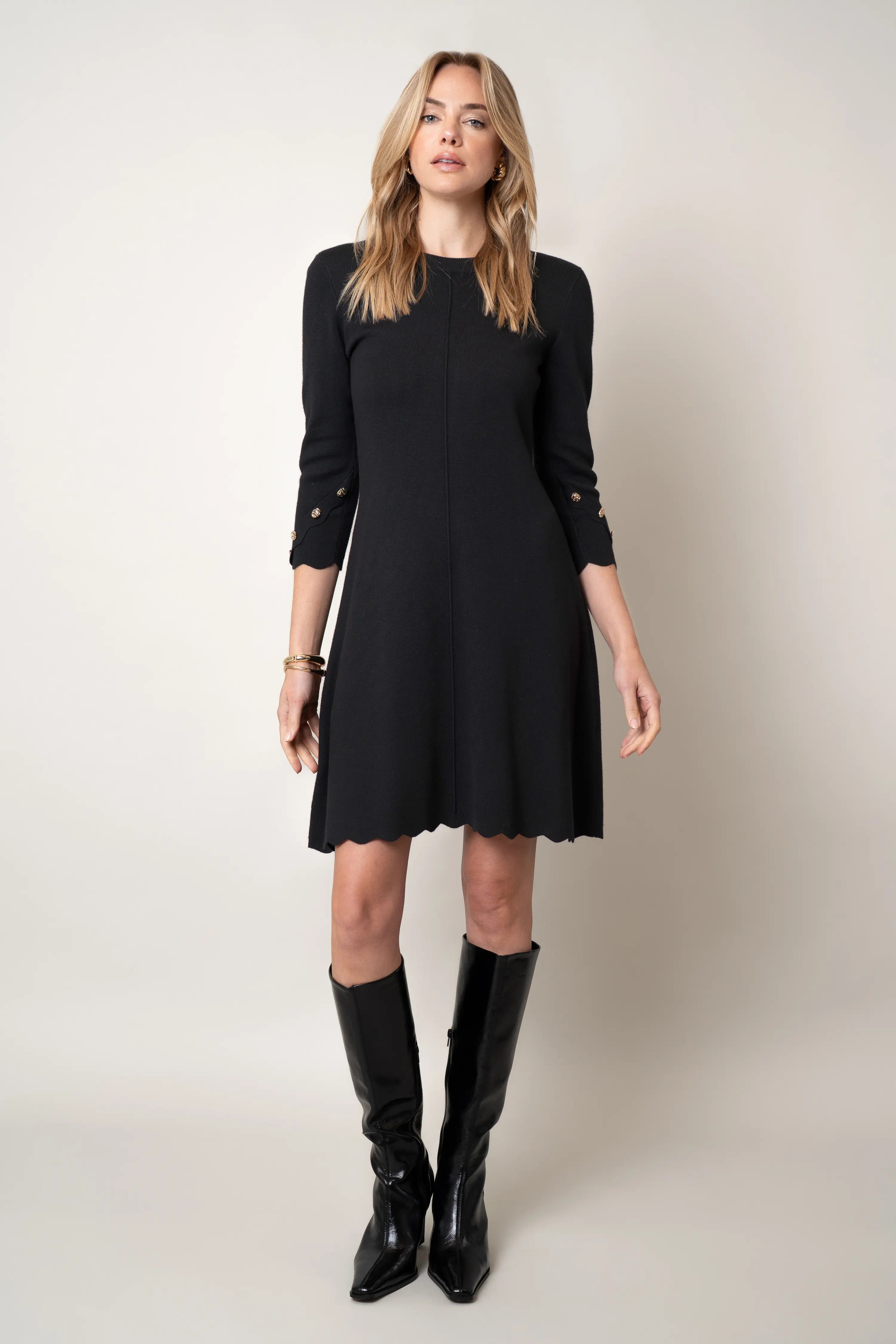The Scalloped Hem Knit Dress