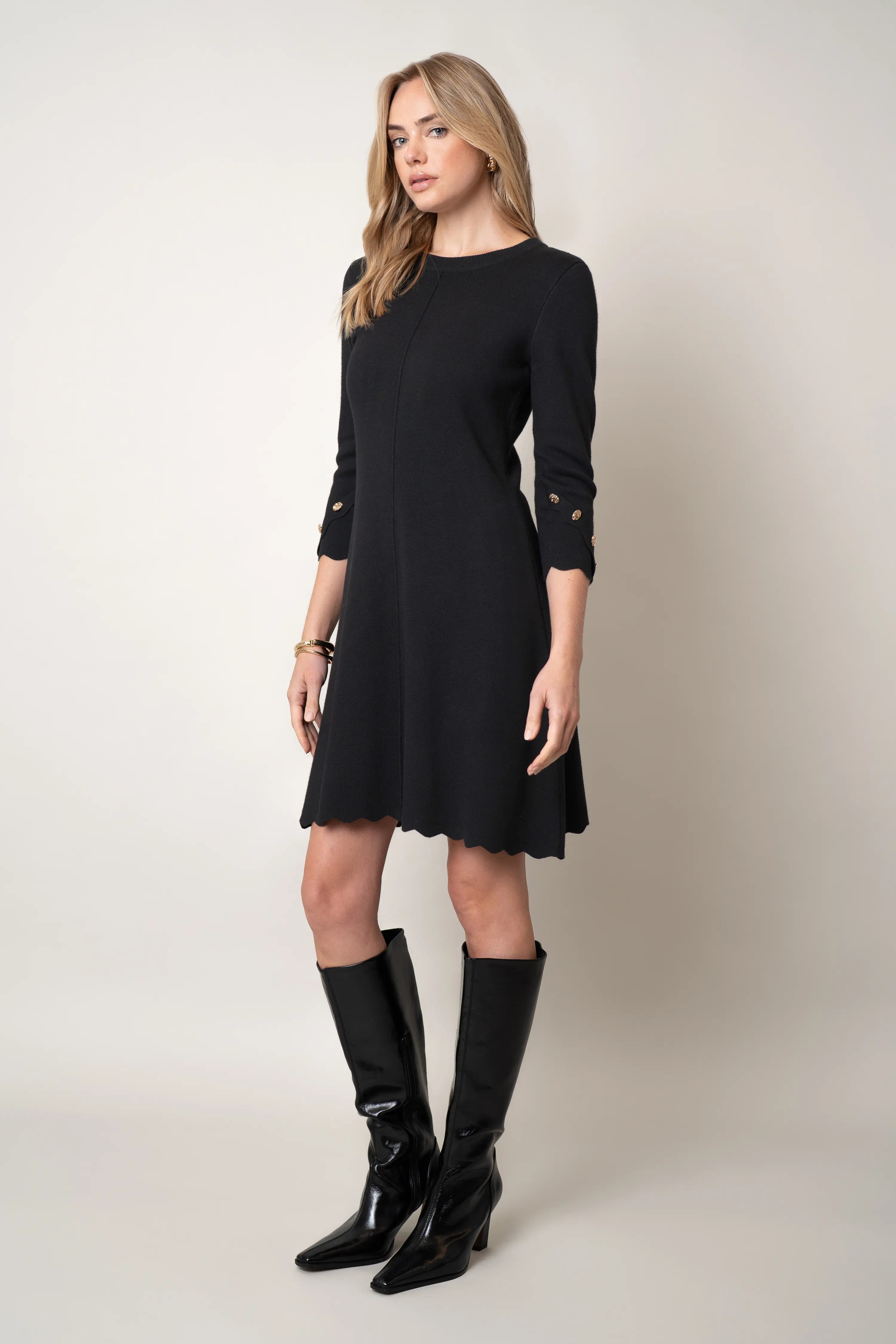 The Scalloped Hem Knit Dress