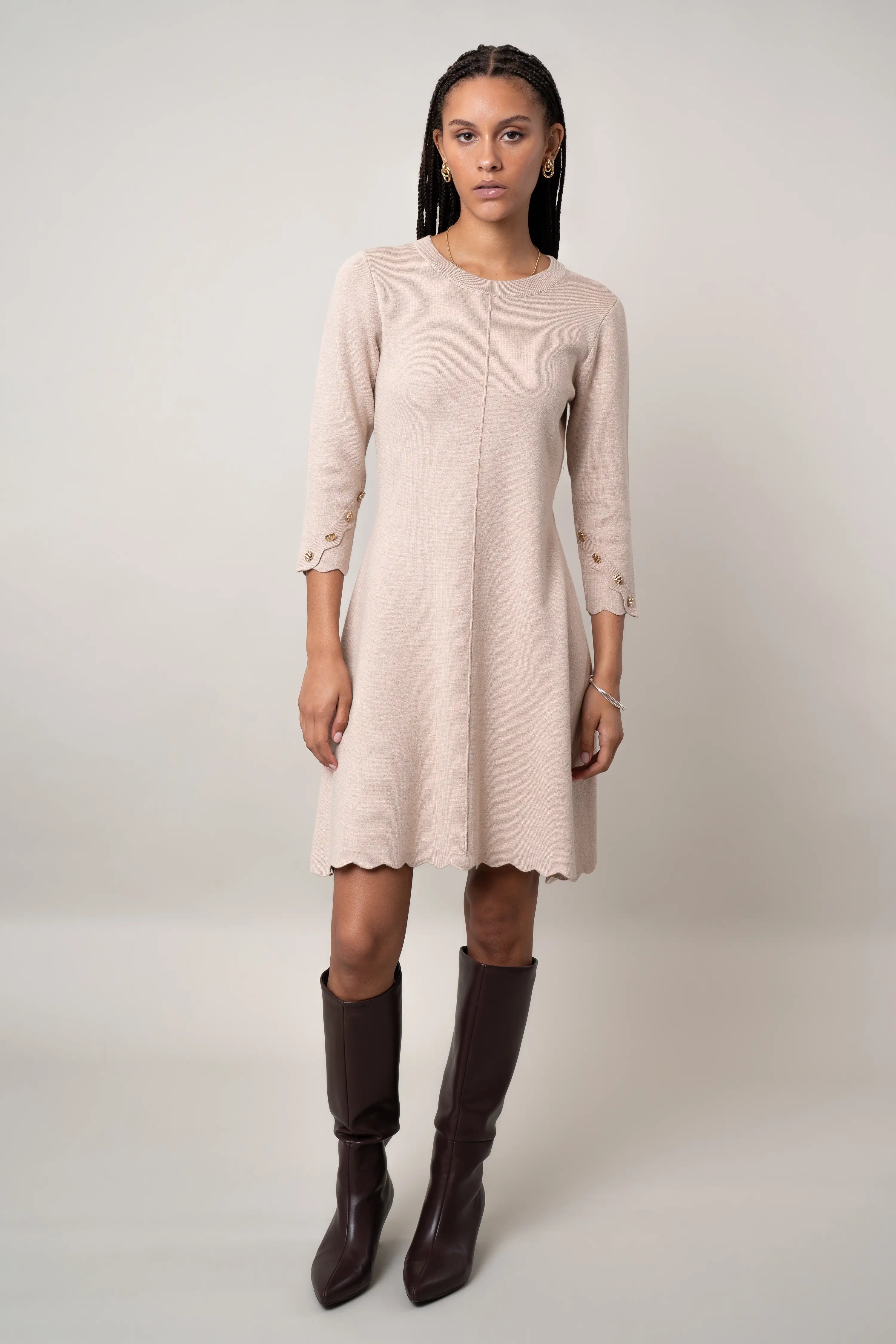 The Scalloped Hem Knit Dress
