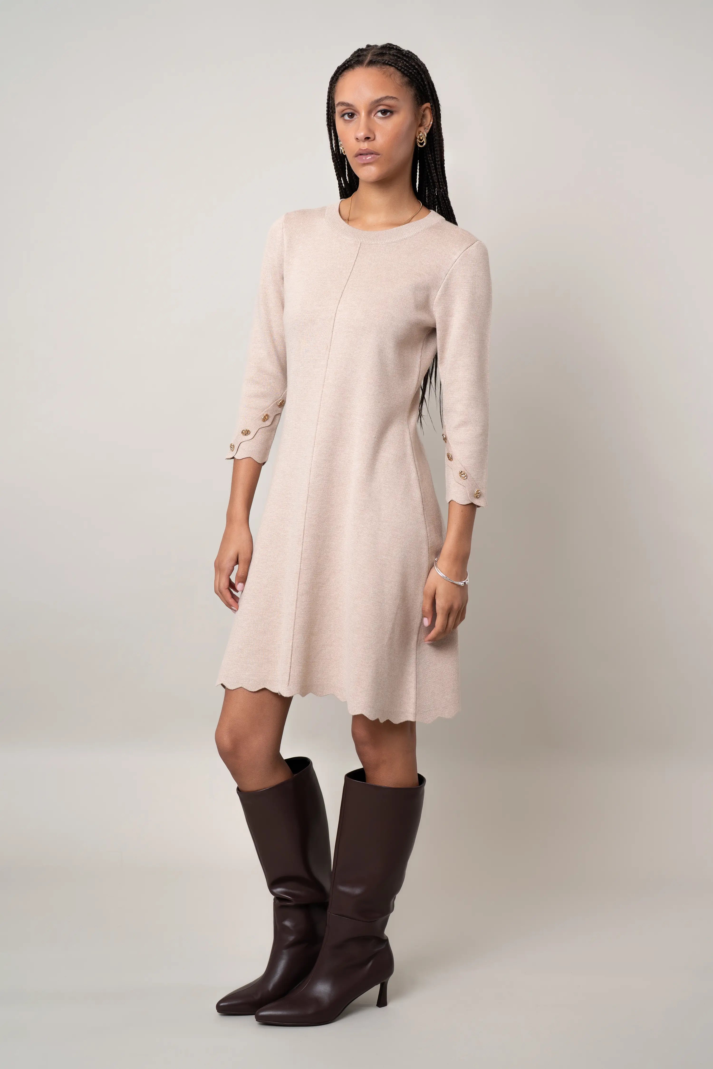 The Scalloped Hem Knit Dress