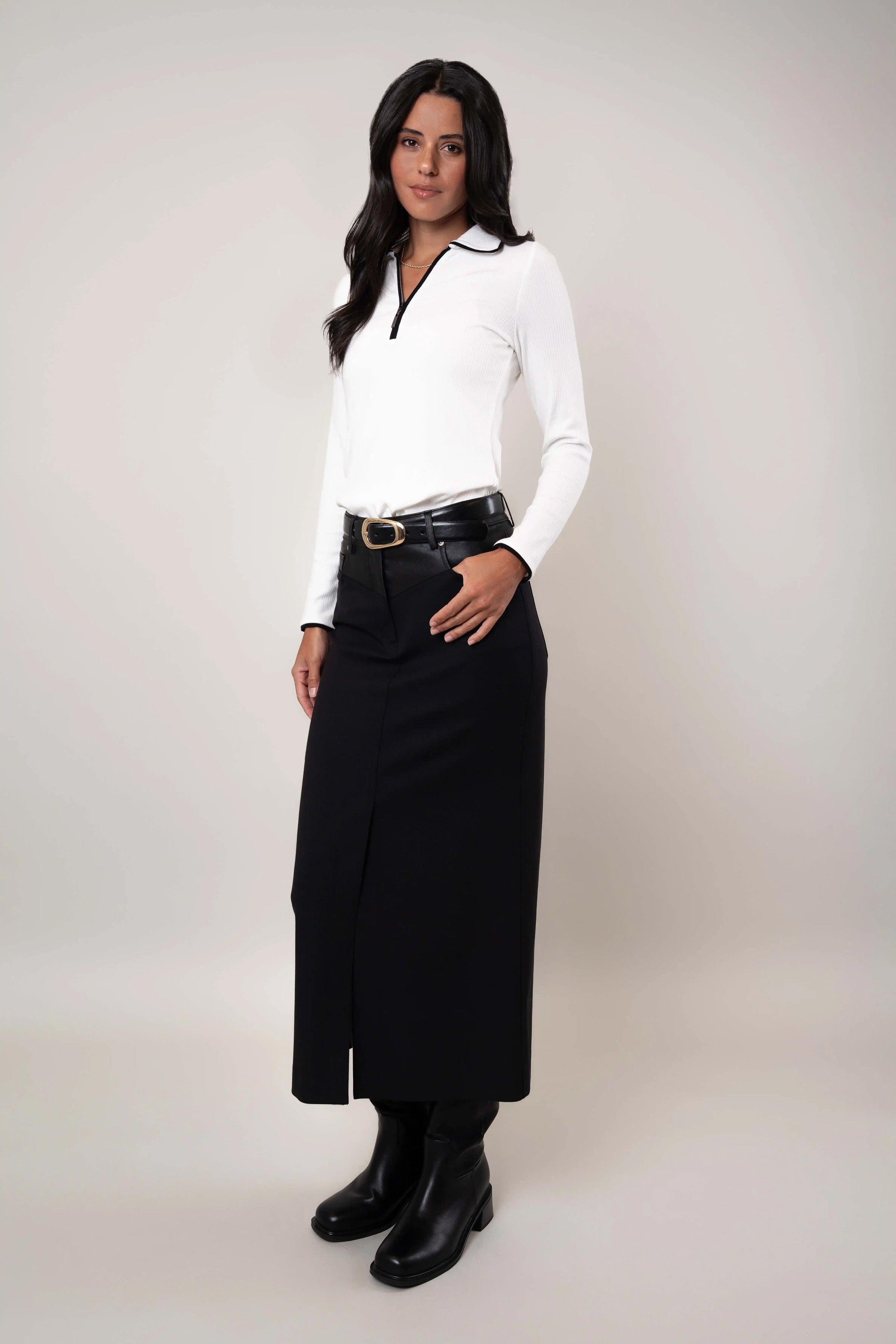 The Contrast Trim Zip Top