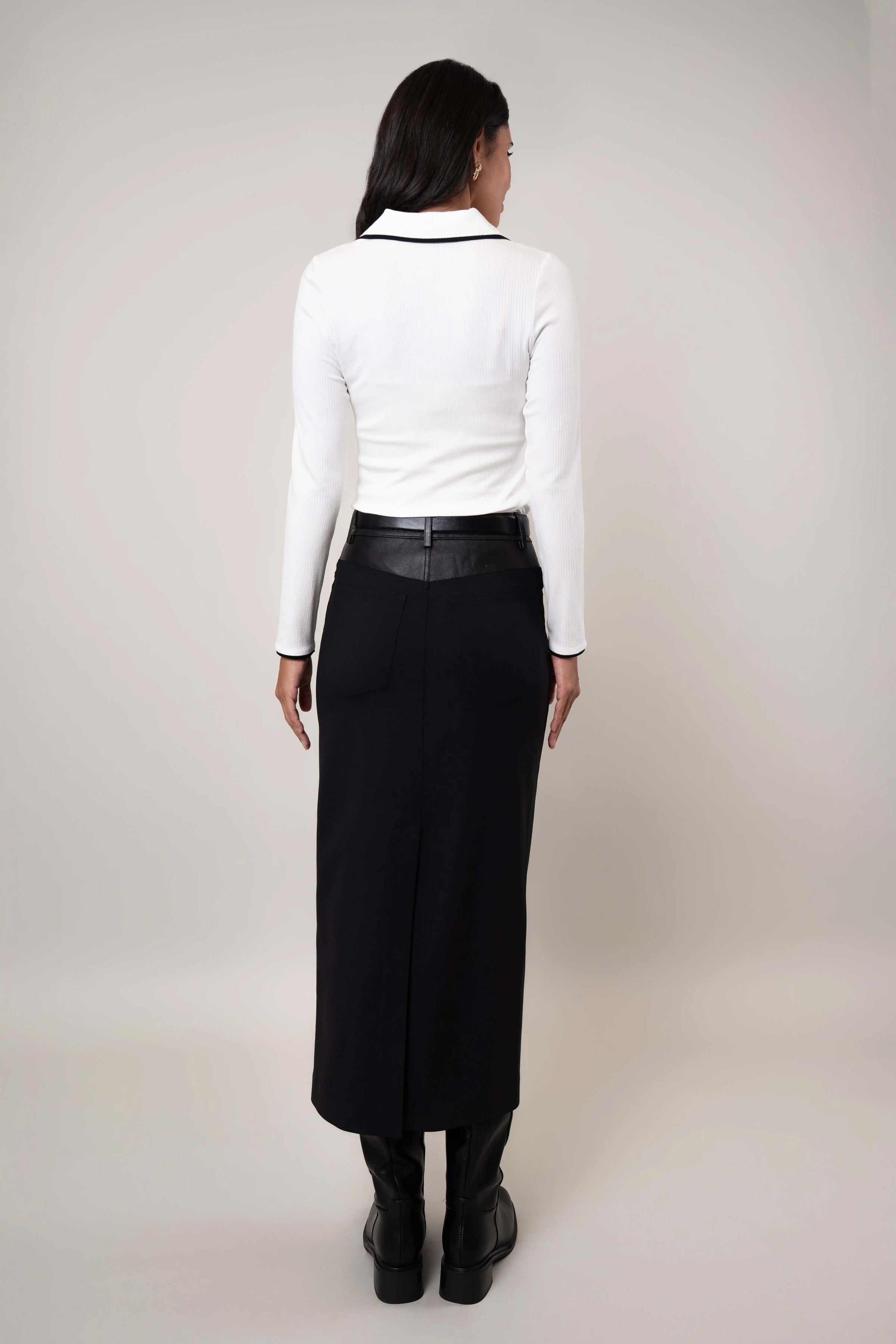 The Contrast Trim Zip Top